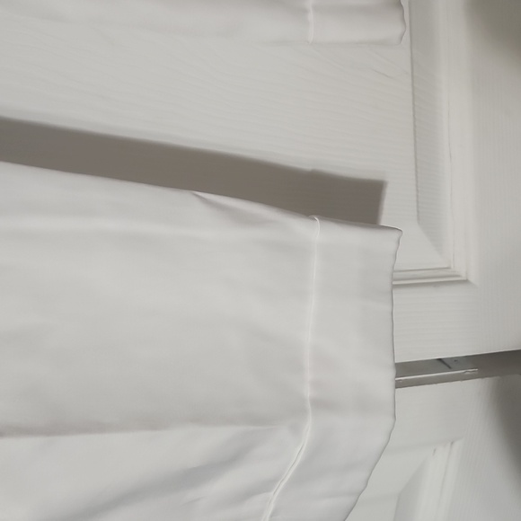 Capris - Picture 2 of 4